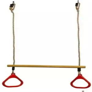 고리가 달린 나무 사다리 그네 바 뒷마당 몽키 위한 야외 놀이 기구 빨간