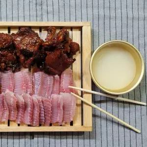 서해안 참 홍어 500g 강한숙성 블루베리 포도 자두 마늘쫑 홍어