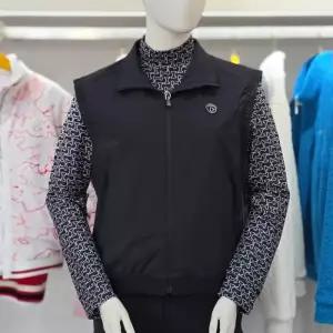 루이까스텔 FW 여성 오버핏 I 프린트 조끼 점퍼 베스트 7LEJP906B