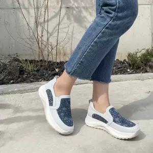 발등 포인트 편안한 5cm 키높이 여성 슬립온