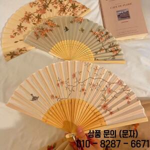 새로운 중국식 접이식 부채 고대 스타일 여름 한푸 치파오 댄스 휴대하기 간편하고 용이함