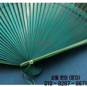 1pcs 고대 스타일 접이식 부채 대나무 복고풍 중국 한푸 치파오 댄스 런웨이 의상