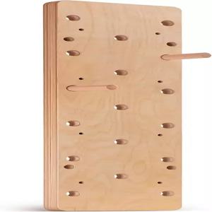 벽걸이용 언바이브 엑스트라 두께 자작나무 클라이밍 페그 보드 비치 그립이 있는 튼튼한 나무 실내 홈