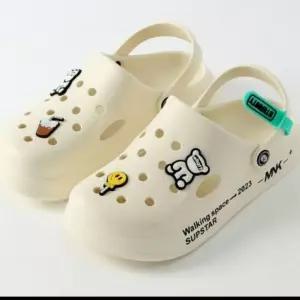 아쿠아샌들 바닷가 해변슈즈 여름 슬리퍼 (240-245mm크림) DP70476