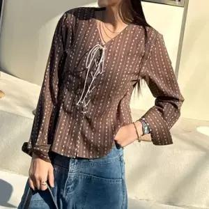 여자 아일렛 레이스업 리본 보헤미안 플라워 블라우스