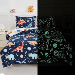 어두운 이불 세트의 Btargot 5피스 공룡 글로우, 가방 속 소년 소녀용 네이비 카툰 동물 침구 세트, 가득