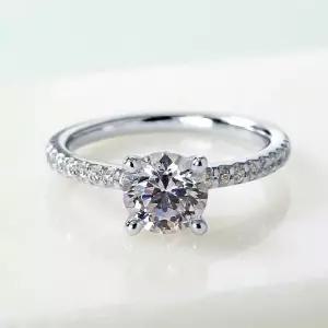 1캐럿 랩 다이아 반지 IGI GIA 4프롱 졸리 프로포즈 여자 선물 결혼 기념일 명품