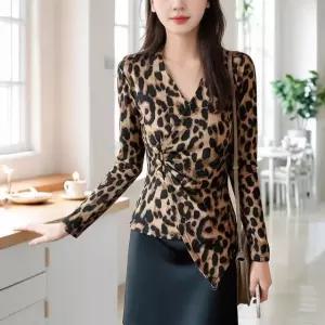 쉐바 바울리 랩 블라우스 2종