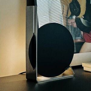 바우하우스 스타일 L자형 테이블 램프, 틈새 예술적인 미학을 갖춘 조명으로 스테인리스 장식 거실 분위기 미니멀리스트 스틸