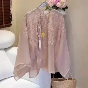 앤트맨 여성용 실크 오간자 자수 사선 자켓 케이프 숄 상의 OPH1