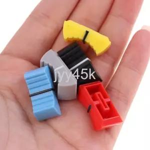  새로운 10PCS 페이더 손잡이 캡 터치 감지 슬라이더 리브 믹서 데스크 스위치