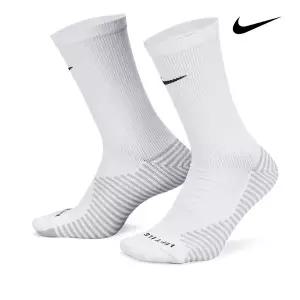 나이키 스트라이크 크루 삭스 축구 중목양말