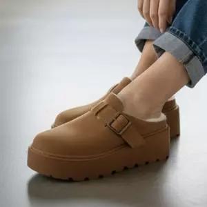 여성 모던 심픔 방한 퍼 안감 러그솔 클로그 슬리퍼 털신발 여자슬리 슬리 가죽슬리 겨울슬리