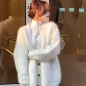 바이브모션 겨울 날개사 니트 단추 롱 루즈 여성 라운지 자켓울가디건 울가디건 털가디건 퍼가디건 브이넥