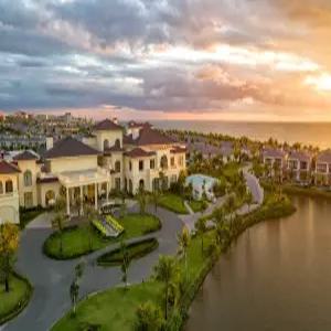 [NO옵션 지평선너머,푸꾸옥] #멜리아빈펄 풀빌라(4인이상) #래디슨블루(2~3인) #사파리 #혼?섬 5일 - KE485