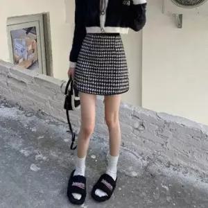 [옷은날개] 여성 하운드투스 체크패턴 미니스커트 밴딩 숏스커트