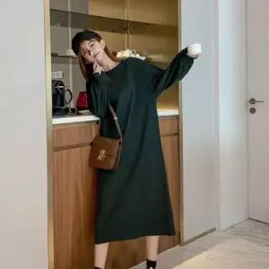 딥그린 라운드원피스 블랙 라운드 원피스 볼륨소매