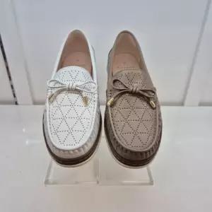 [엘칸토]엘칸토 HC11 소가죽 여성화 K0A8U51H3J3510 (48117193)