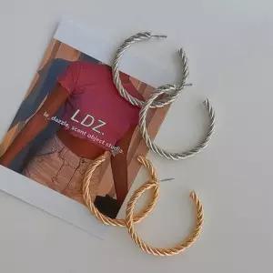 귀걸이 꼬임 링 심플 귀걸이 귀찌 패션귀걸이 링이어링 링귀걸이