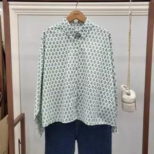 [무자크]플라워패턴코튼셔츠MP2WBL03_GN