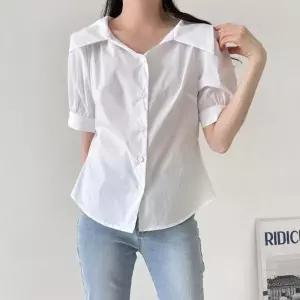 [문에이블]문에이블 여자 여성 여름 브이넥 벌룬소매 데일리 시원한 퍼프 셔츠 반팔