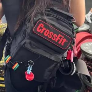 [옷자락]남성용 운동용 안전가방 크로스백