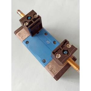 FESTO Festo용 부품, 공압 솔레노이드 밸브 MFH-5/3G-D-1-C 150982