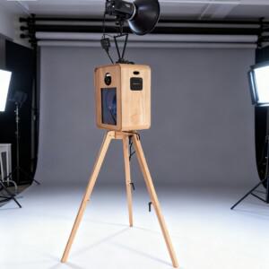 디자인 포토부스 웨딩 오크 빈티지 나무 (삼각형 플래시 스탠드 포함)