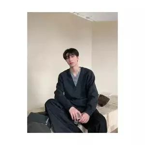 남성용 브이넥 니트 페이크 투피스 가을 풀오버 이너 코트 KS3