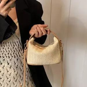 귀여운 고급 러블리 가방 스트랩부착 라반 크로스백 핸드폰가방