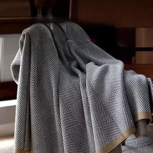 그레이 블랭킷 소파 낮잠이불 캠핑 담요 휴대용