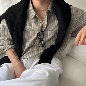 [아레스]런던 시어서커 스트라이프 오버핏 셔츠 (4color)