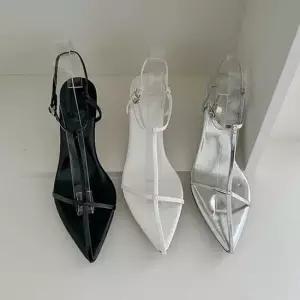 인기상품 여름 구두 정장 샌들 힐 크로스 스트랩 스틸레토 코디 [WFJTJ3S_260405]