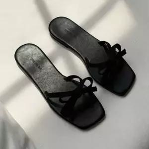 인기상품 데이트 편한 신발 리본 스트랩 플랫 슬리퍼 구두 코디 [WFJTJ19_260405]