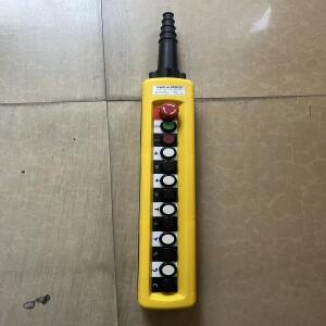 2단 속도 호이스트 크레인 12버튼 펜던트 컨트롤 스테이션 A12913 Hulu 리프팅 스위치 듀얼 핸들