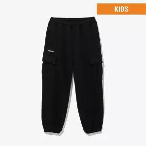 뉴에라 NEW ERA 키즈 25FW 에센셜 카고 스웨트 팬츠 블랙 489276