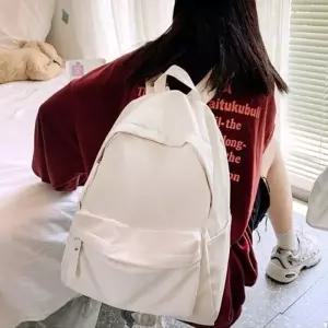 캐주얼 백팩 가벼운 고학년 중학생 신학기 책가방 입학 선물