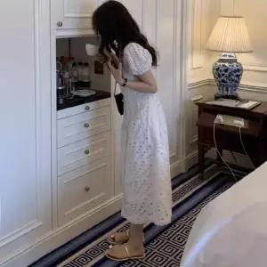 원피스 치마 여자 여름 독보적인예쁨 펀칭 넥 퍼프 청순 롱스커트 프렌치 인기2