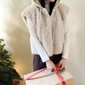 다잇템 여자 리버서블 웰론 후디 FW 패딩 덤블 조끼 1183934