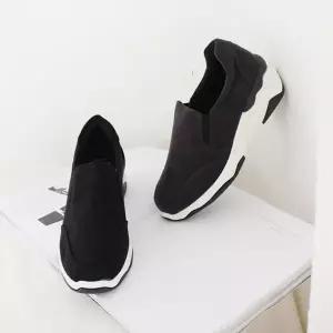 [하프클럽/다잇템]여성 키높이운동화 고무줄 엄마신발 슬립온