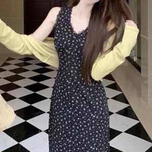 ONM 브이넥 레이스 플라워패턴 뒷트임 민소매 롱원피스