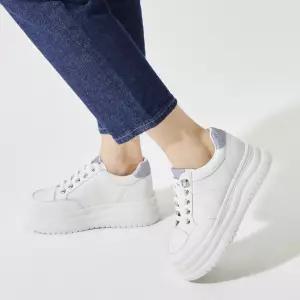 [무크] 여화 티아라 소가죽 키높이 스니커즈 2colors