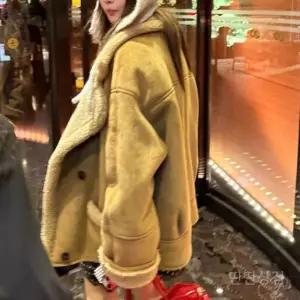 루즈핏양털무스탕 코트 캐주얼 가을 겨울 울 뽀글이 자켓 무스탕자켓 퍼 카멜