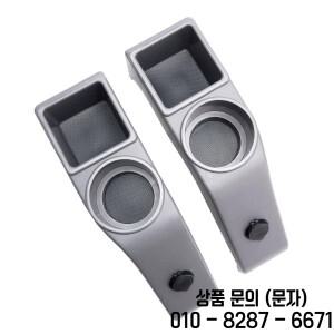 토요타 랜드크루저 70 시리즈 LC76 액세서리용 USB 충전 기능이 있는 뒷좌석 콘솔 갭 오거나이저