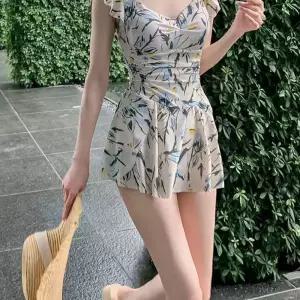 플라워 셔링 캡소매 원피스 수영복팬츠일체형 휴양지룩 바카드 워터파크 라인 커버 플로랄 모노키노 리조트