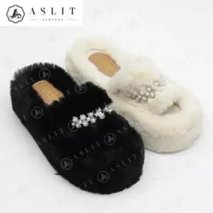 [애슬릿] 전체 털 진주 스트랩 통굽 사무실 슬리퍼 (28495363A)