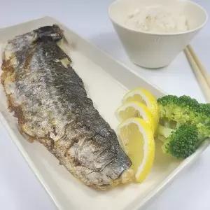 국내산 여수 특대형 대삼치 1팩당170g이상 15팩 2.5kg