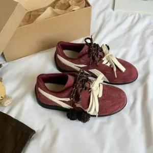 여친 빈티지 발편한 러닝화 투톤 스트랩 봄여름 캐주얼화 소프트톱 운동화 SPO마켓2