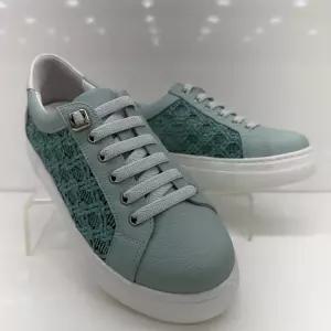 [에스콰이아]에스콰이어 여성키높이스니커즈 망사포인트YAEMST646_KJ