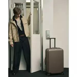 [NS홈쇼핑]DBBA6E510K5 닥스 그레이쉬카키 단색 폴리카보네이트 하드캐리어(25인치)..